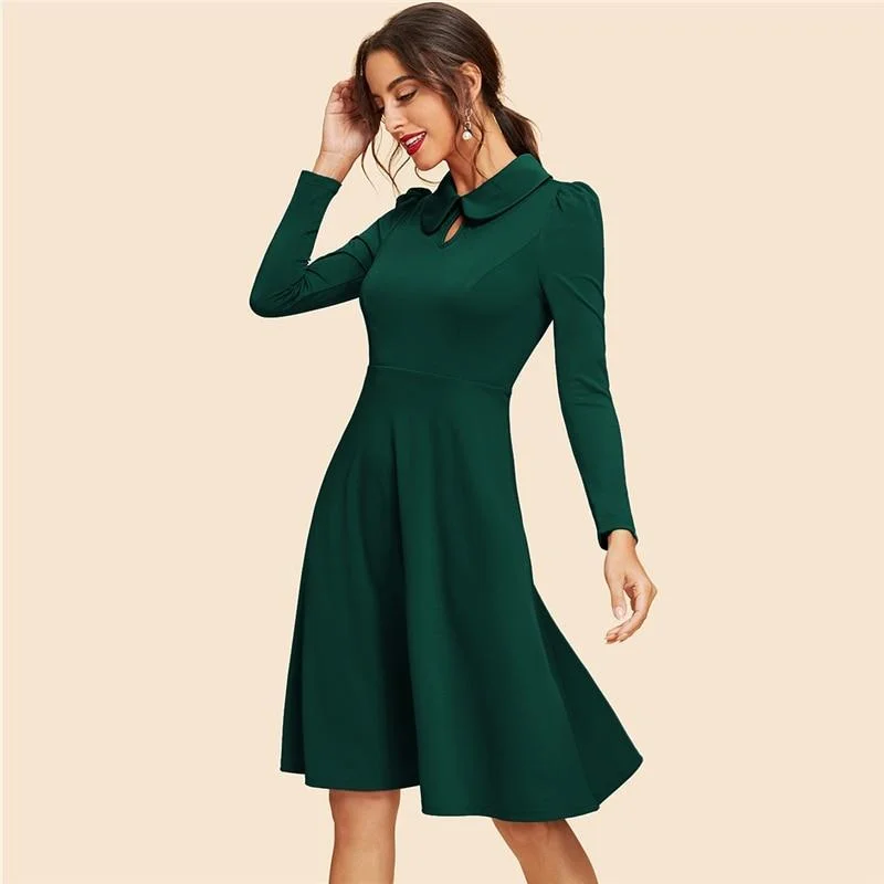 Keyhole Front Flare Dress