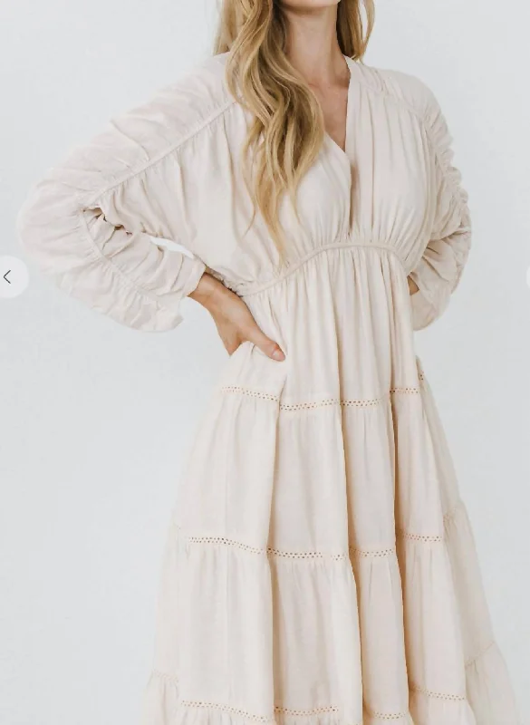 Ryleigh Shirred Sleeves Midi Dress In Ivory